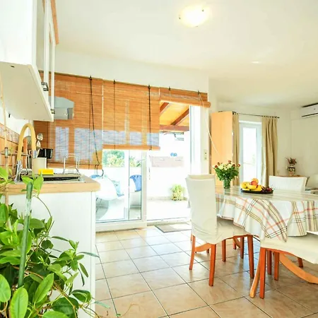 Apartman In - Insel Krk 54055 *