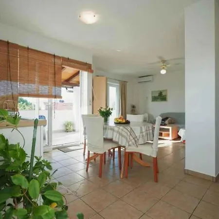 Apartman In - Insel Krk 54055